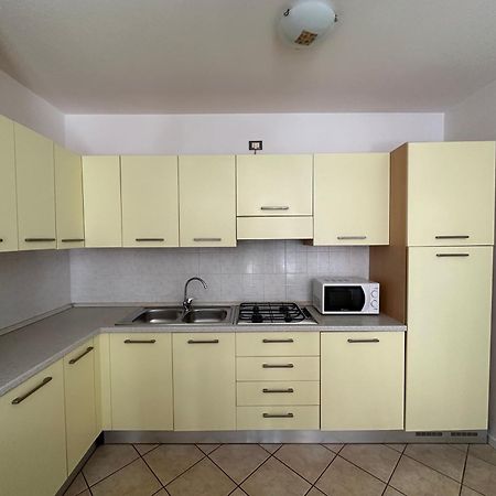 Residence Stefania Appartamenti Piano Terra - Agenzia Cocal Каорле Екстер'єр фото