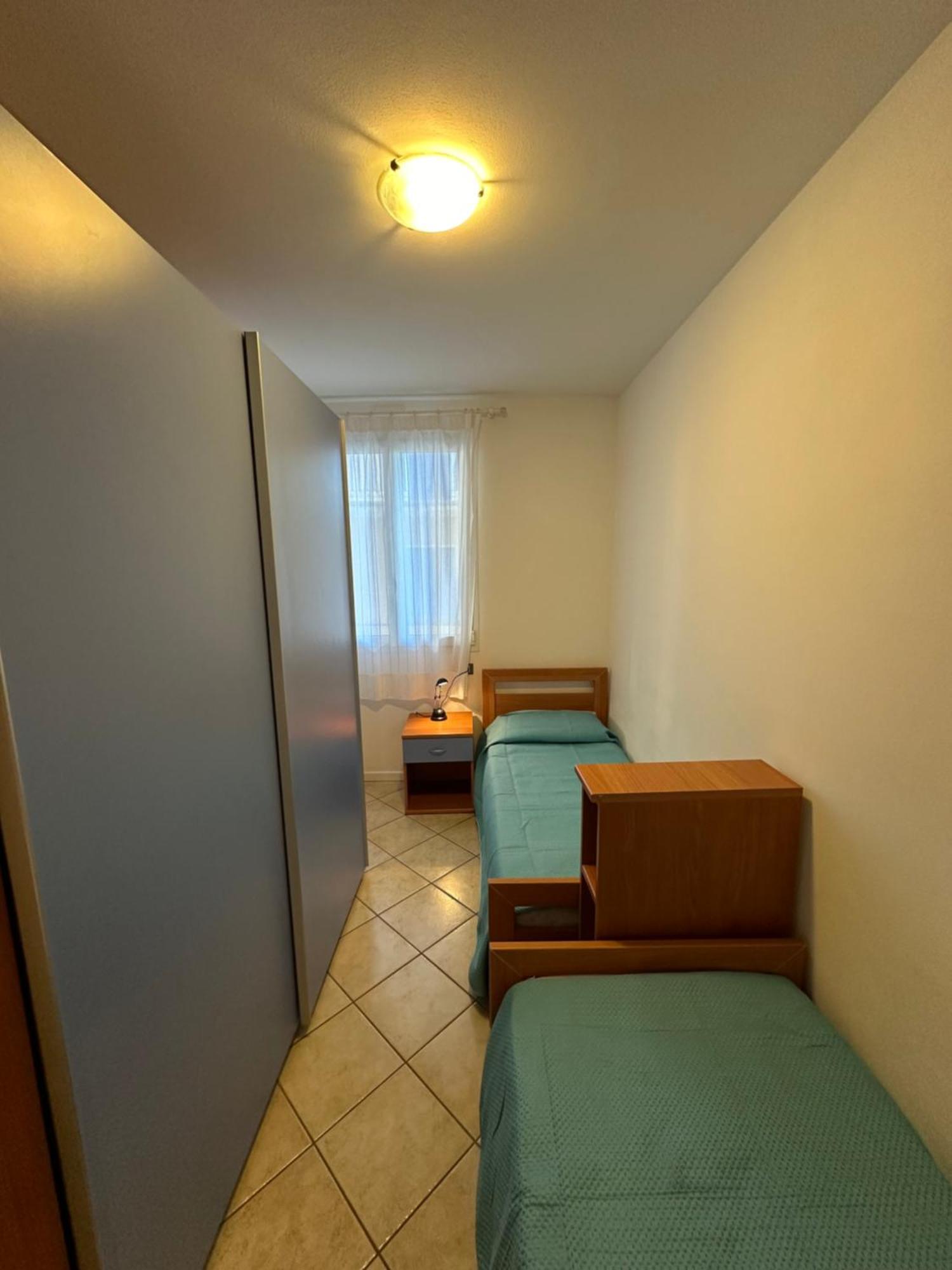 Residence Stefania Appartamenti Piano Terra - Agenzia Cocal Каорле Екстер'єр фото